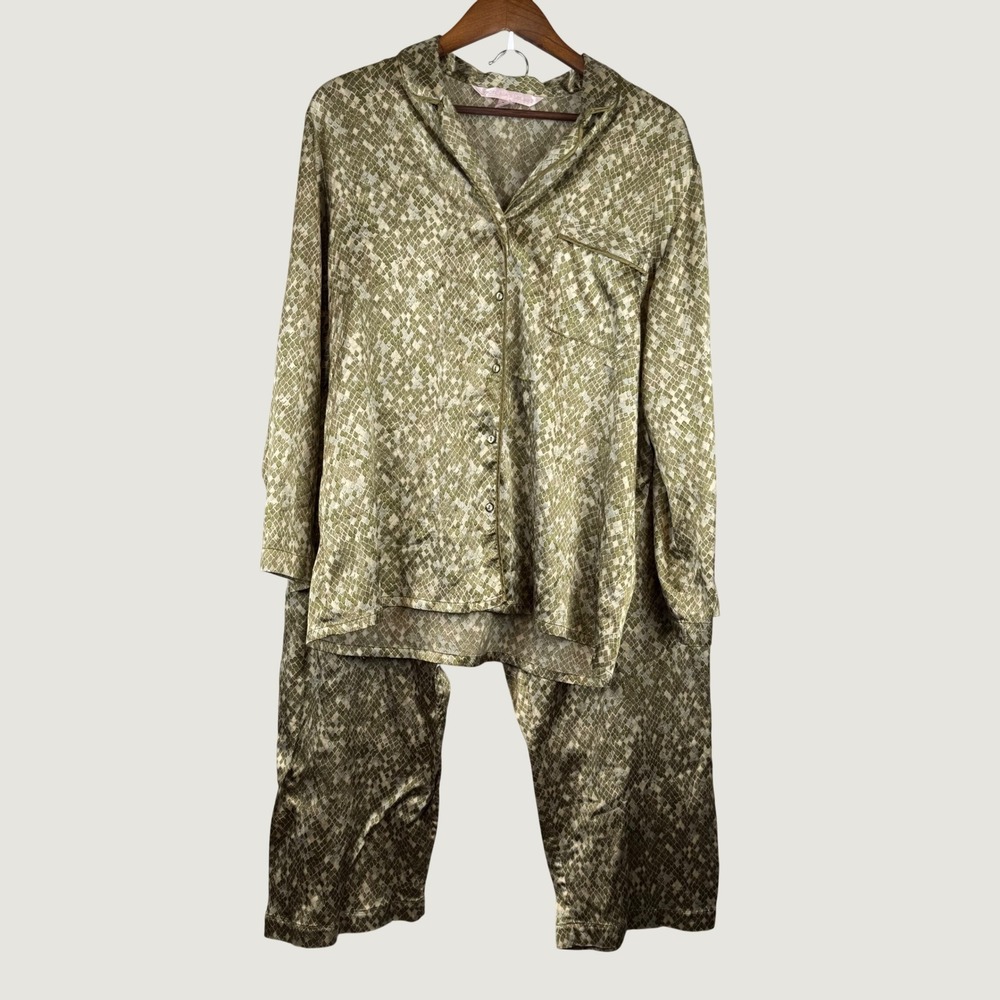 VTG Y2K Victoria's Secret Pajama Set Womens M Green Snakeskin Satin Sleepwear